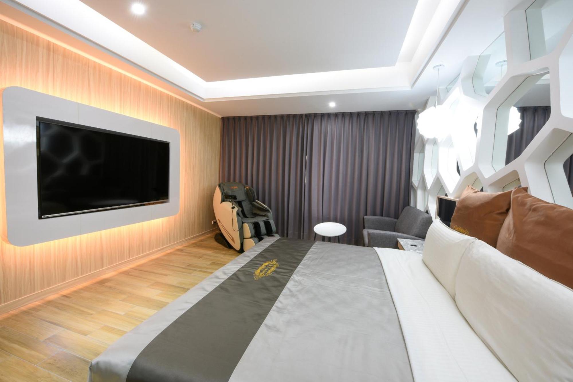 Zj Motel Hsinchu by Eksteriør bilde